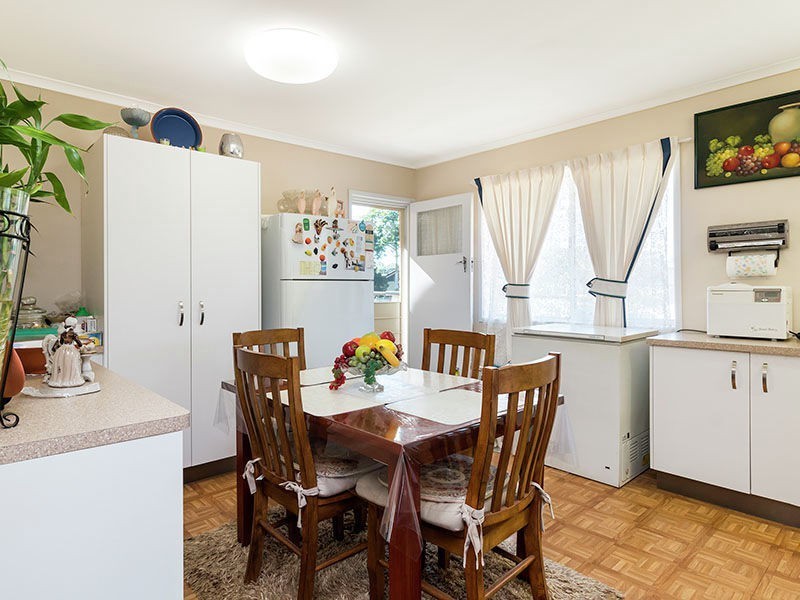 9 MAUD STREET, Birkdale QLD 4159