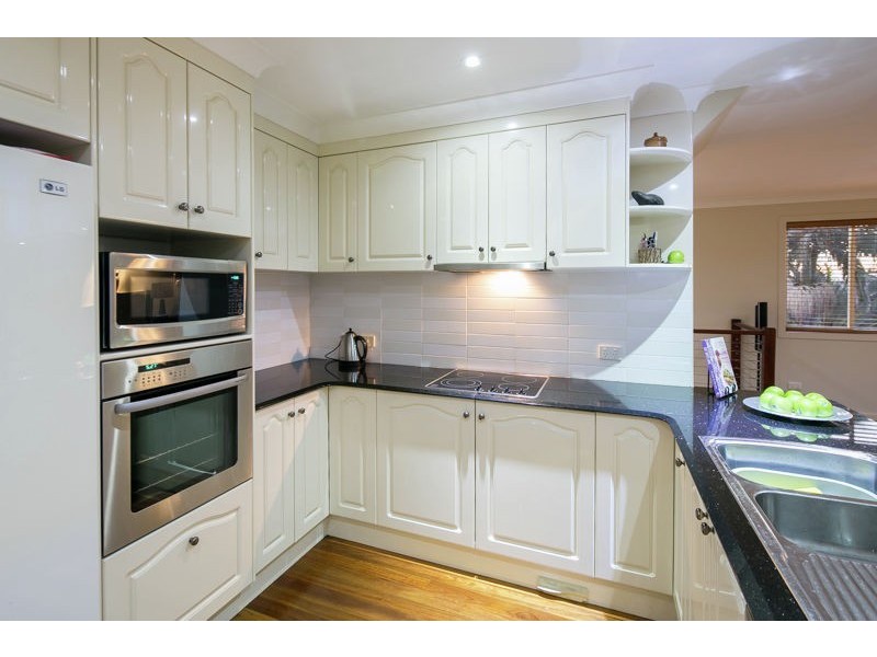 92 KINGSLEY TERRACE, Manly QLD 4179