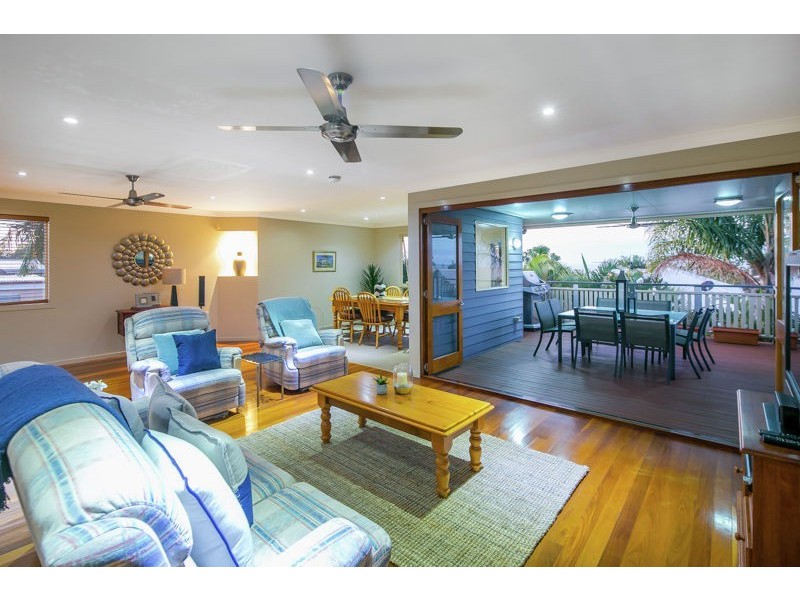 92 KINGSLEY TERRACE, Manly QLD 4179