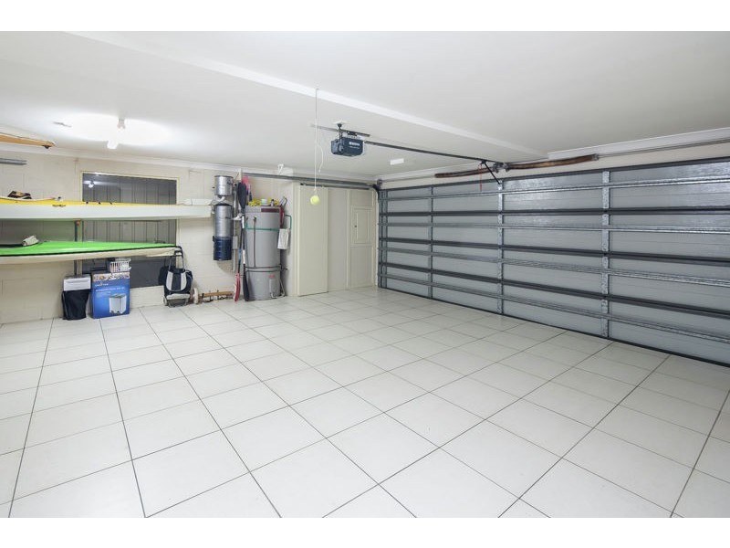 92 KINGSLEY TERRACE, Manly QLD 4179