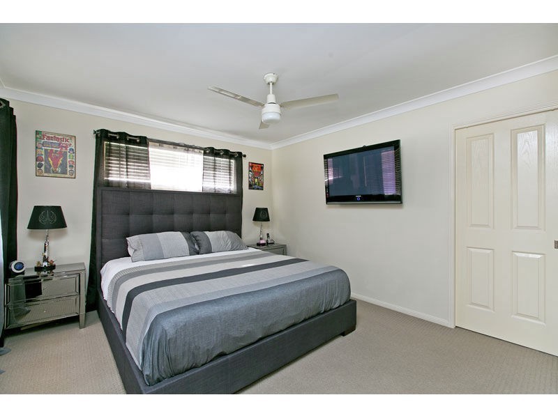 99 Bunker Road, Victoria Point QLD 4165