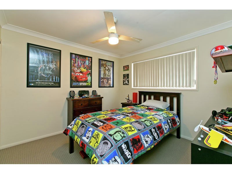 99 Bunker Road, Victoria Point QLD 4165