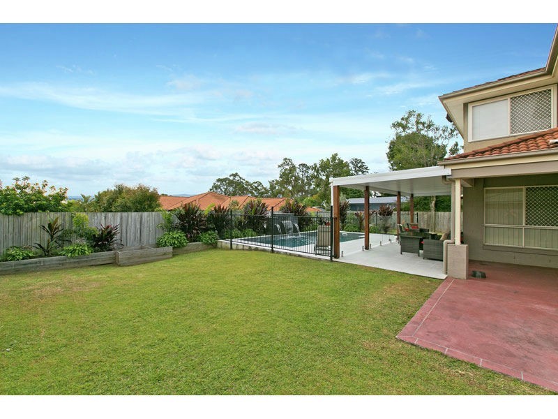 99 Bunker Road, Victoria Point QLD 4165