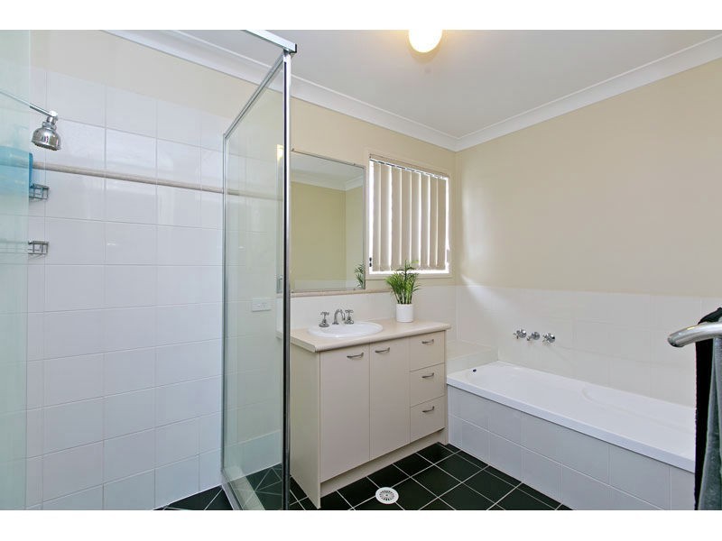 99 Bunker Road, Victoria Point QLD 4165