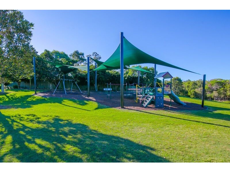 17 Matthews Way, Wakerley QLD 4154