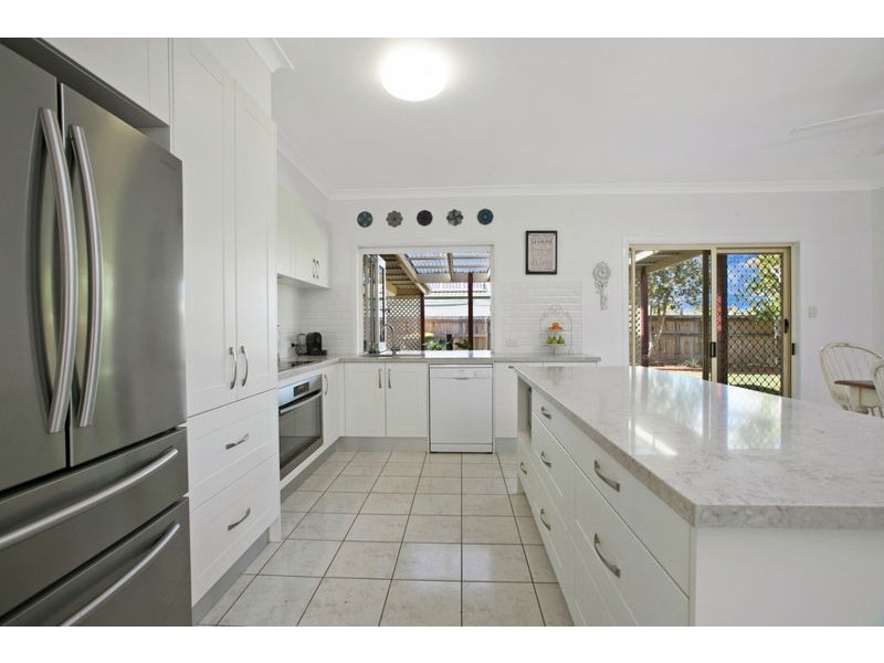 20 Seagull Street, Victoria Point QLD 4165