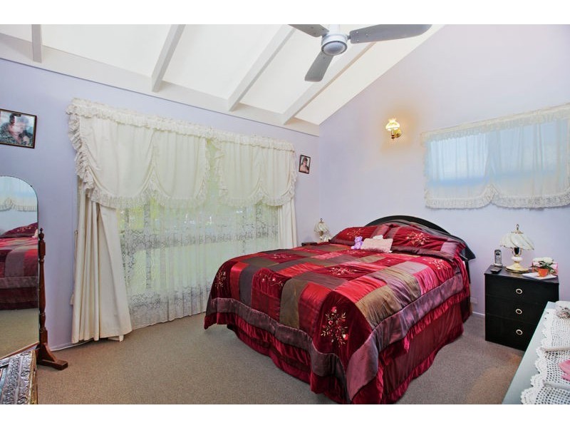 8-10 MICHAEL STREET, Redland Bay QLD 4165