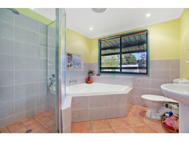 8-10 MICHAEL STREET, Redland Bay QLD 4165