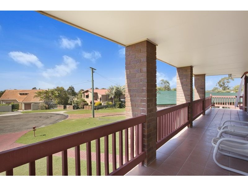 6 Falcon Avenue, Thornlands QLD 4164