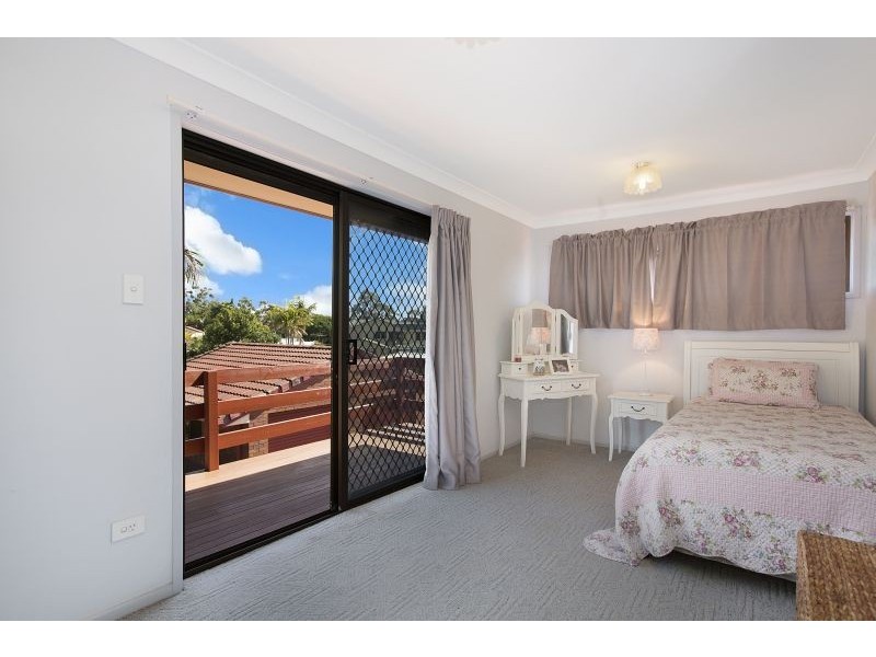 6 Falcon Avenue, Thornlands QLD 4164