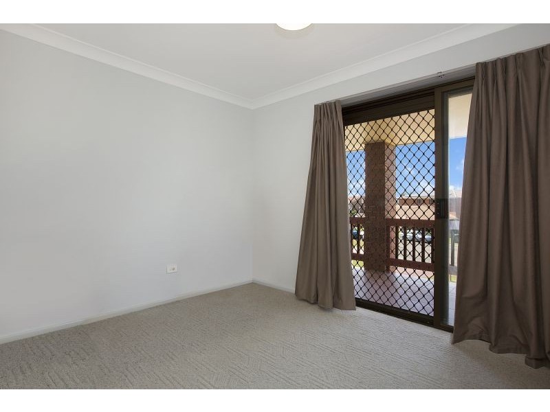 6 Falcon Avenue, Thornlands QLD 4164