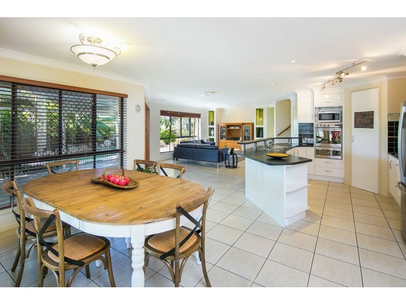 4 Atrium Close, Wellington Point QLD 4160