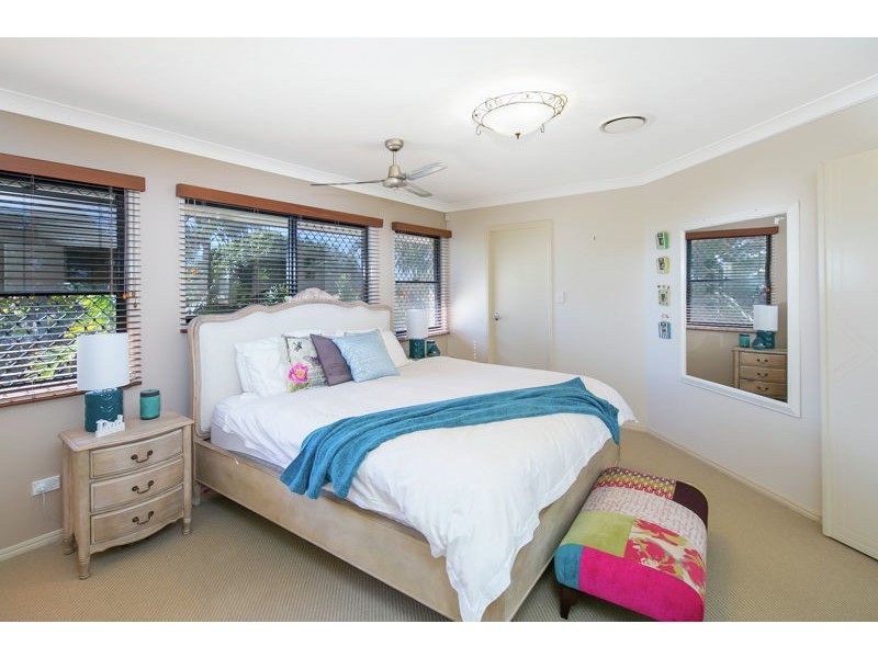 4 Atrium Close, Wellington Point QLD 4160
