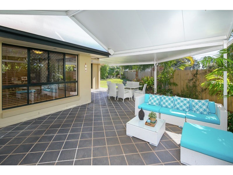 4 Atrium Close, Wellington Point QLD 4160