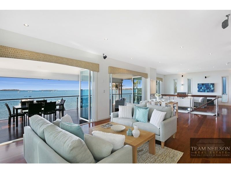 2 Masters Avenue, Victoria Point QLD 4165