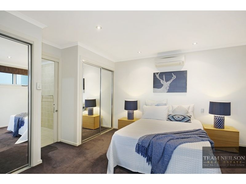 2 Masters Avenue, Victoria Point QLD 4165