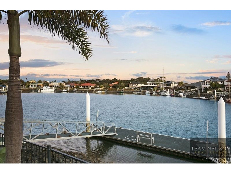 14 Beaufort Court, Raby Bay QLD 4163