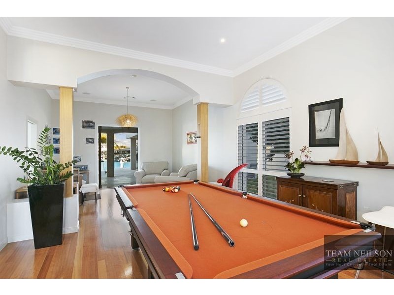 14 Beaufort Court, Raby Bay QLD 4163