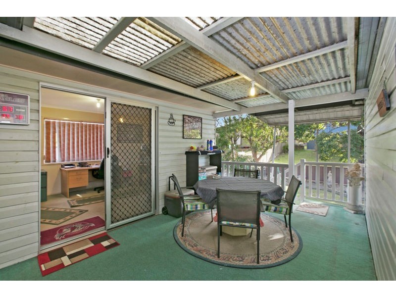 46 Crown Rd, Alexandra Hills QLD 4161