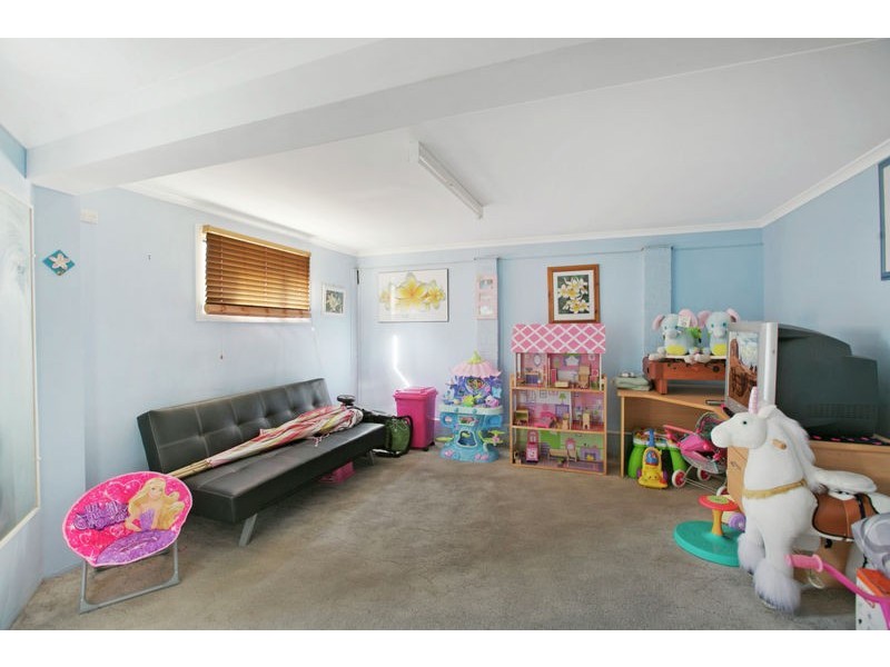 46 Crown Rd, Alexandra Hills QLD 4161
