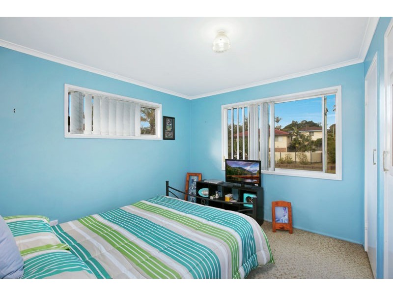 46 Crown Rd, Alexandra Hills QLD 4161