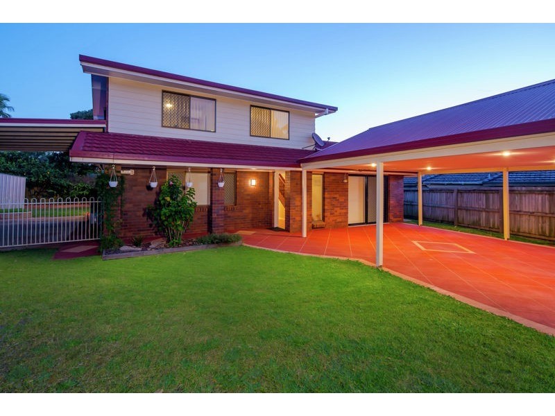 5 BINDO PLACE, Manly West QLD 4179