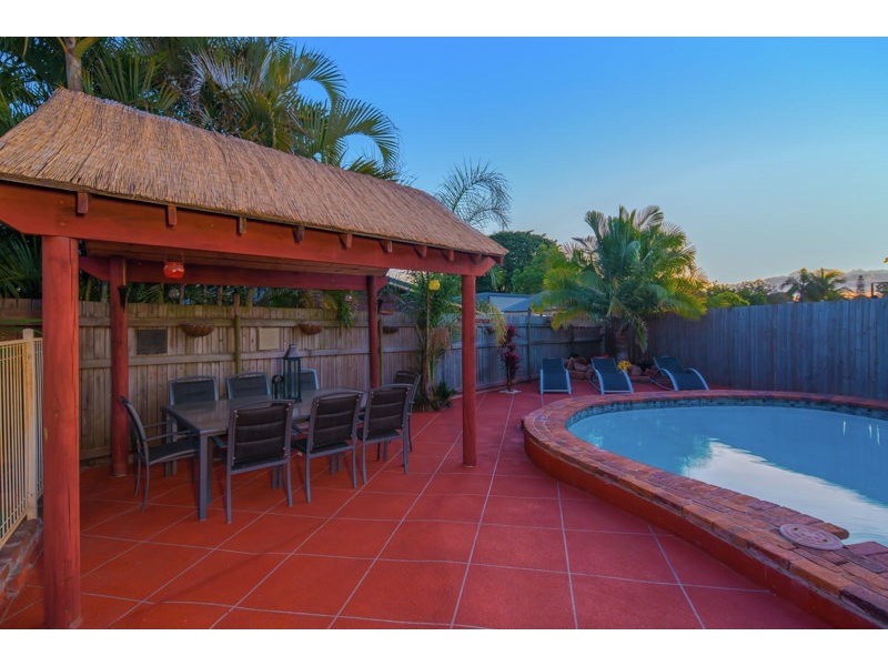 5 BINDO PLACE, Manly West QLD 4179