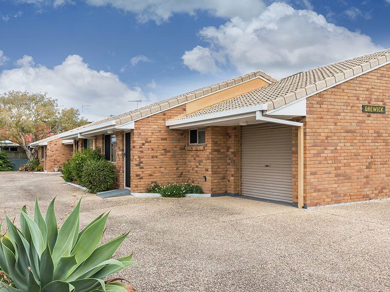 18 Ronald St, Wynnum QLD 4178