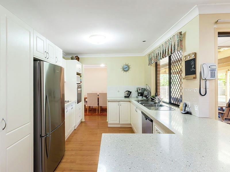 8 SUNBURST CT, Capalaba QLD 4157