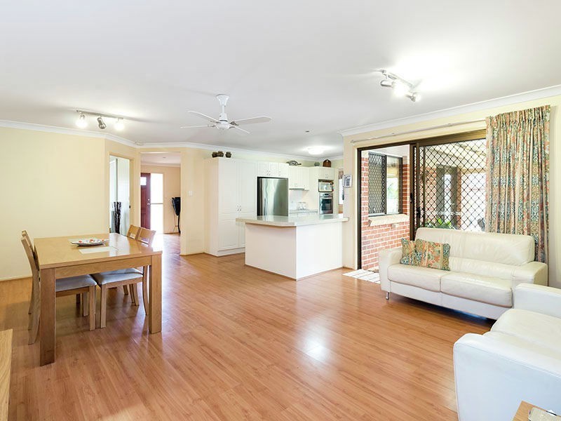 8 SUNBURST CT, Capalaba QLD 4157