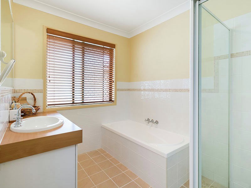 8 SUNBURST CT, Capalaba QLD 4157