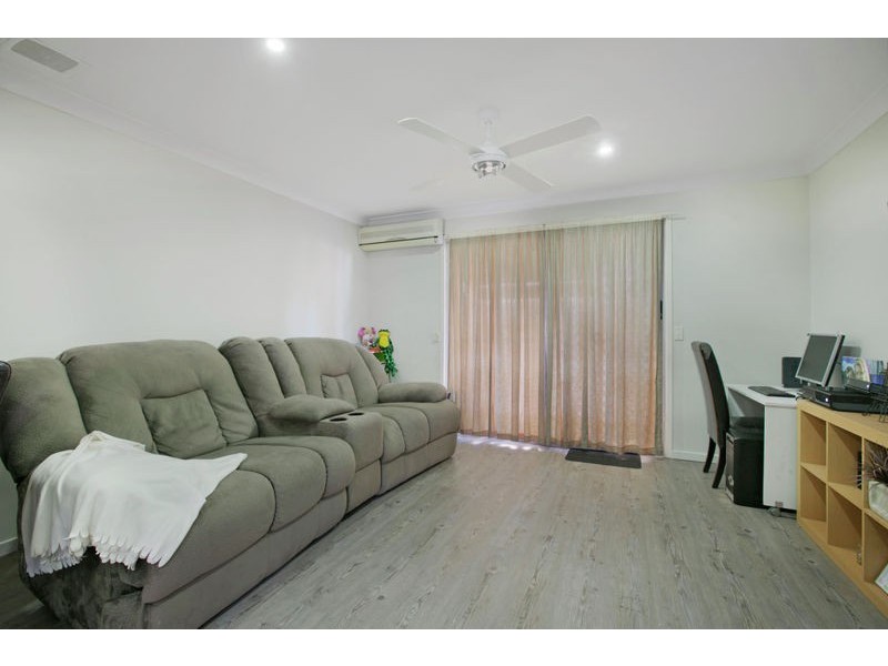 Unit 5, 71-77 Railway Parade, Thorneside QLD 4158