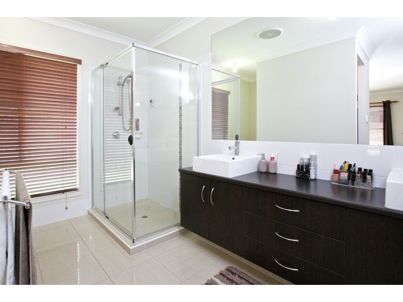 29 Dalston St, Wellington Point QLD 4160