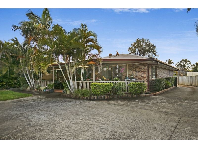4 Sunningdale Drive, Redland Bay QLD 4165