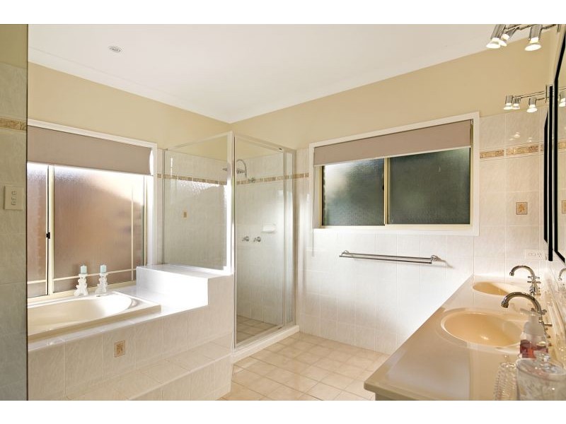 4 Lungren Drive,, Thornlands QLD 4164