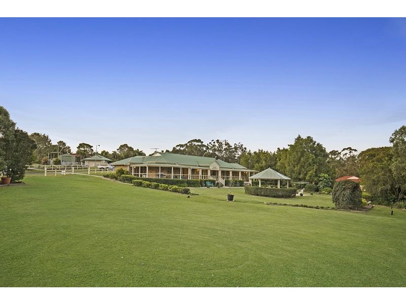 4 Lungren Drive,, Thornlands QLD 4164