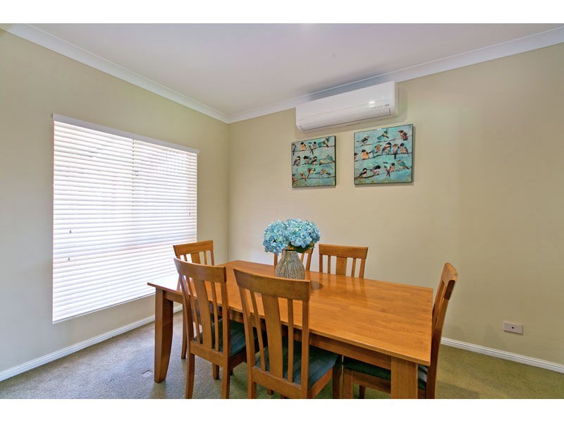 5 Peggy Place, Victoria Point QLD 4165