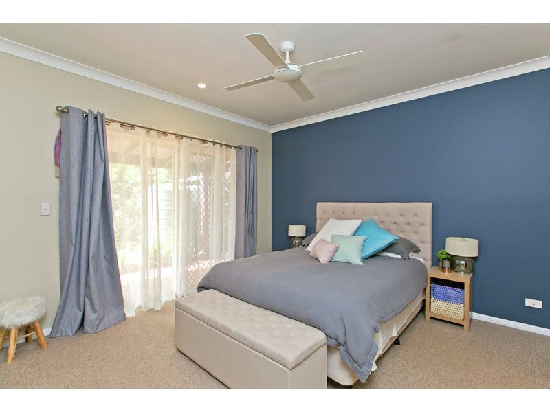 5 Peggy Place, Victoria Point QLD 4165