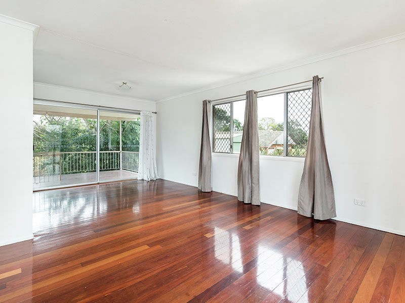 42 BIRKDALE ROAD, Birkdale QLD 4159