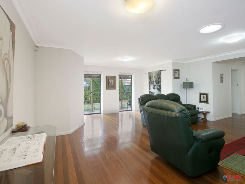 99 Freeth Street West, Ormiston QLD 4160