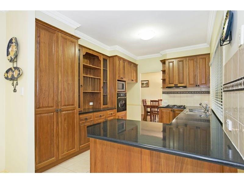 8 Bona Vista Court, Cleveland QLD 4163