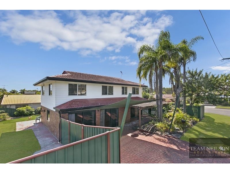 4 Cranford Street, Birkdale QLD 4159