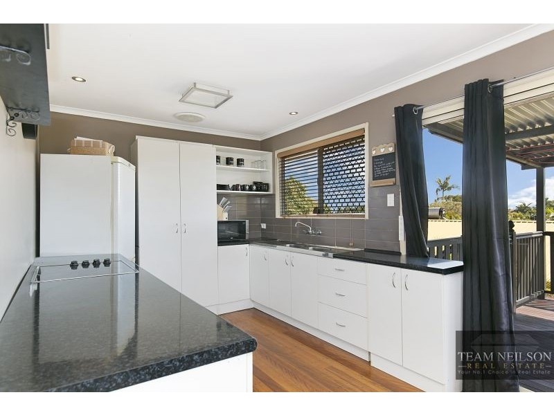 4 Cranford Street, Birkdale QLD 4159