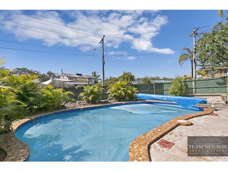 4 Cranford Street, Birkdale QLD 4159