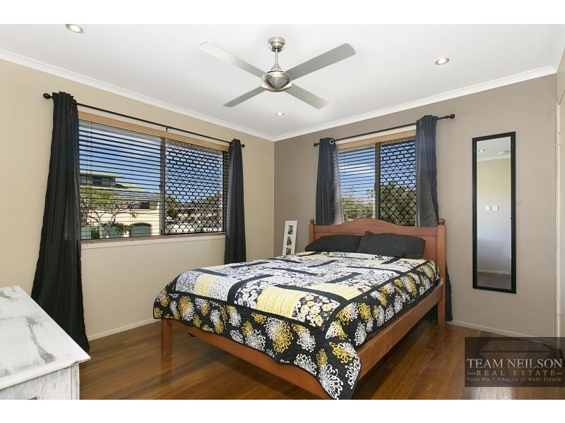 4 Cranford Street, Birkdale QLD 4159