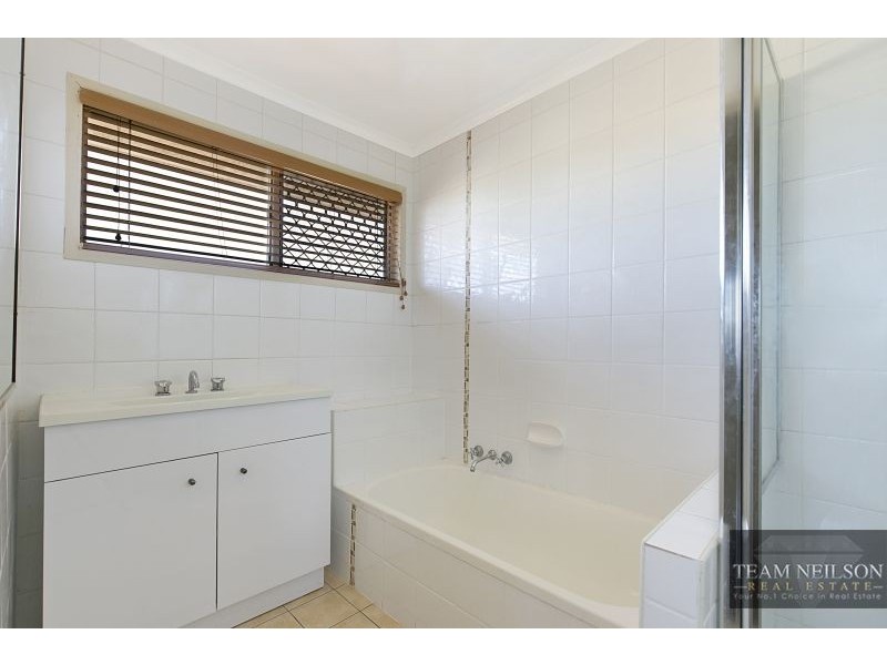 4 Cranford Street, Birkdale QLD 4159