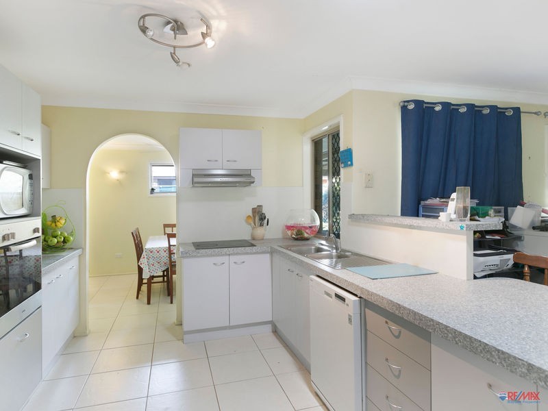 15 Shonagh Court, Birkdale QLD 4159