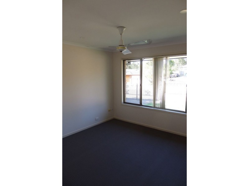 15 Yeovil Court, Alexandra Hills QLD 4161