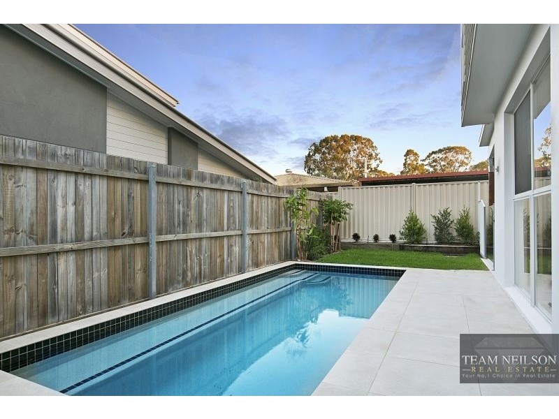 16-18 Bainbridge Street, Ormiston QLD 4160