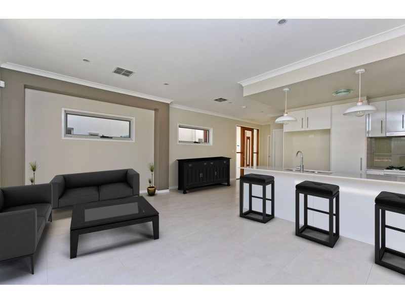 16-18 Bainbridge Street, Ormiston QLD 4160